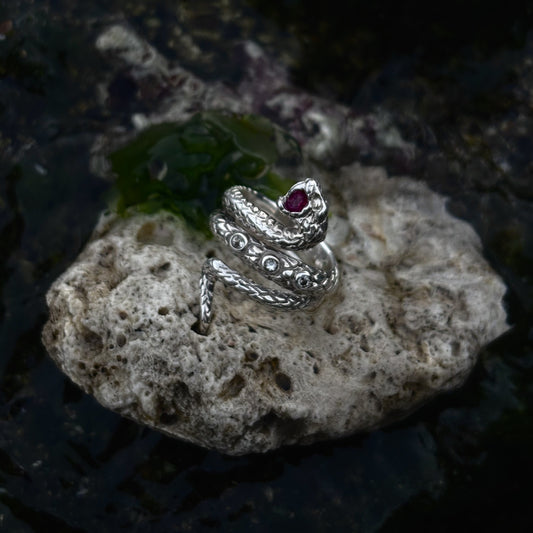 "Snake" Sterling Silver ring with Natural Ruby and Diamonds